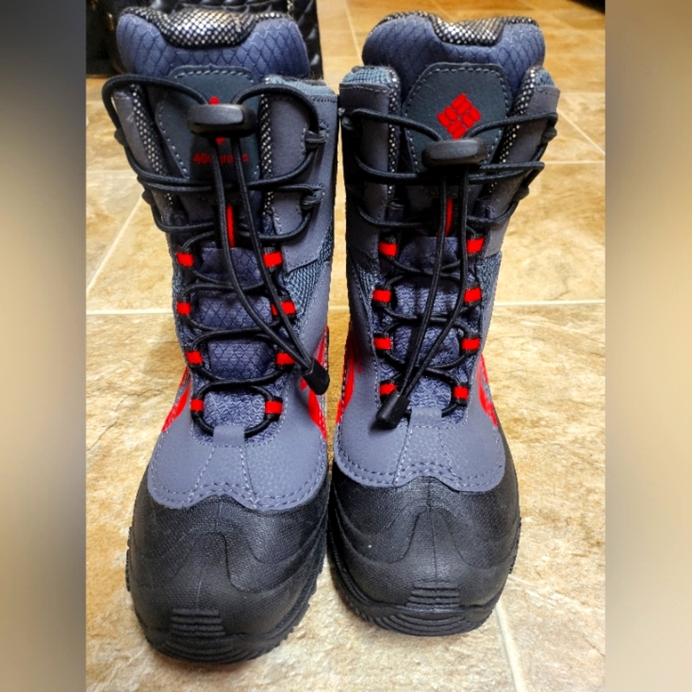 Columbia kids boots